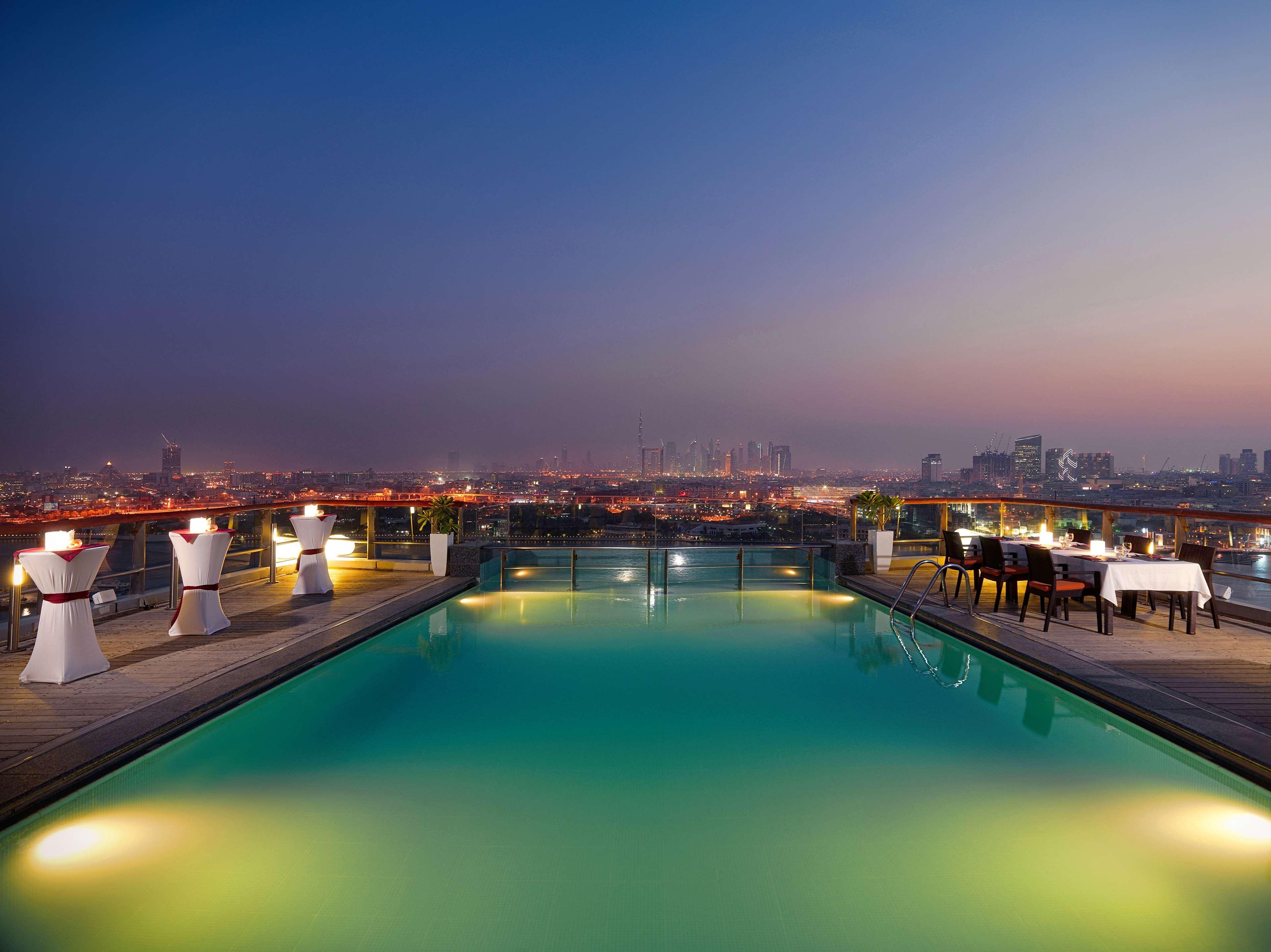 Golden Sands Boutique Hotel-Dubai Creek Екстериор снимка The pool at the Westin Mumbai